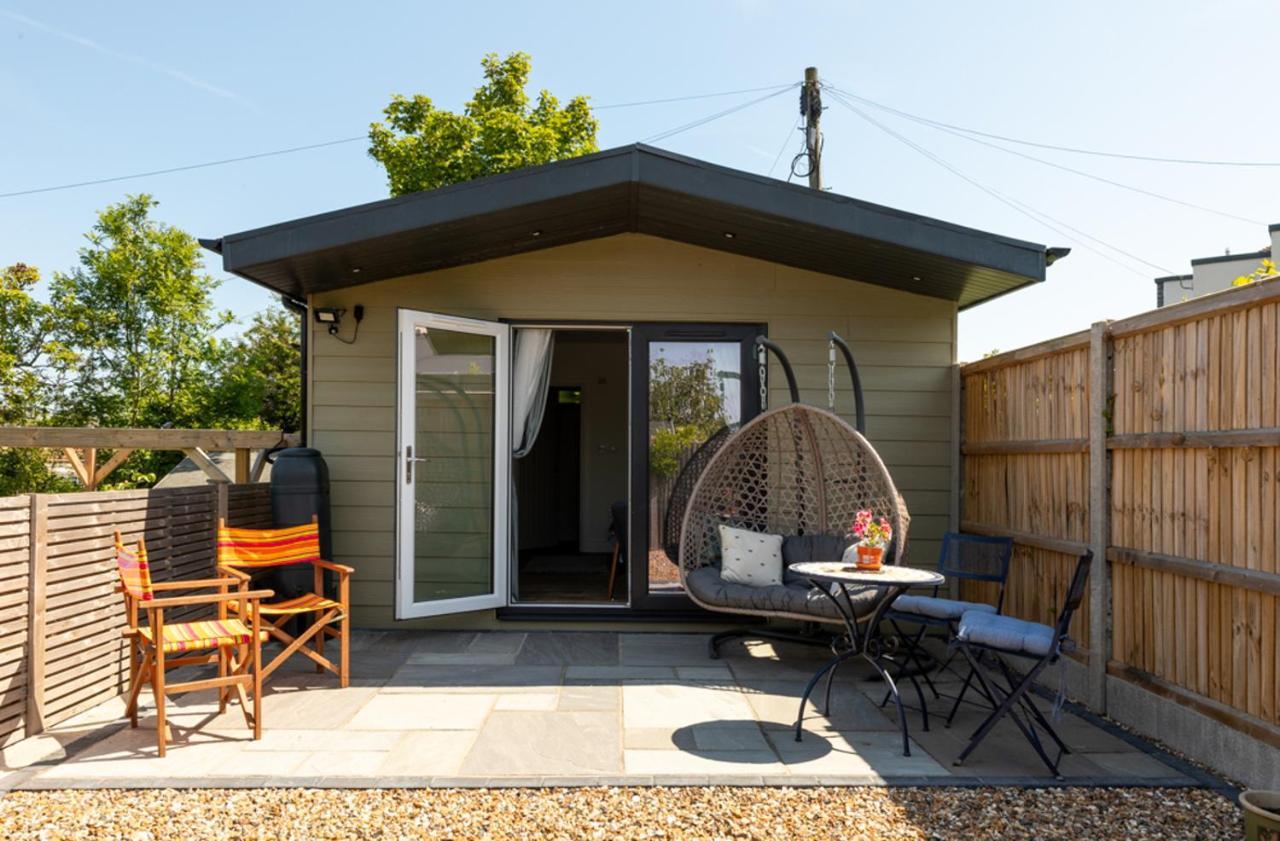 Pear Tree Cabin Whitstable Exterior foto
