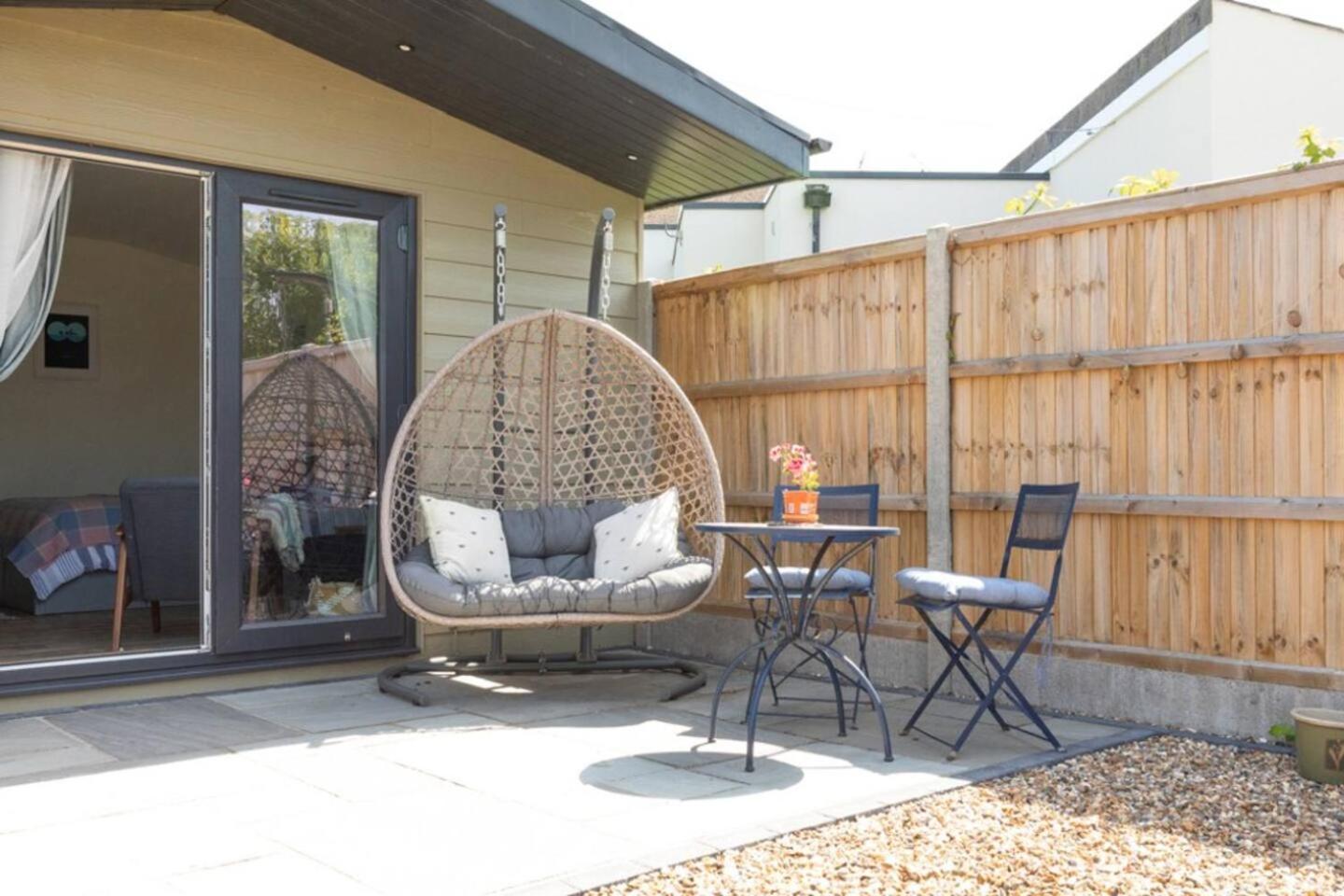 Pear Tree Cabin Whitstable Exterior foto