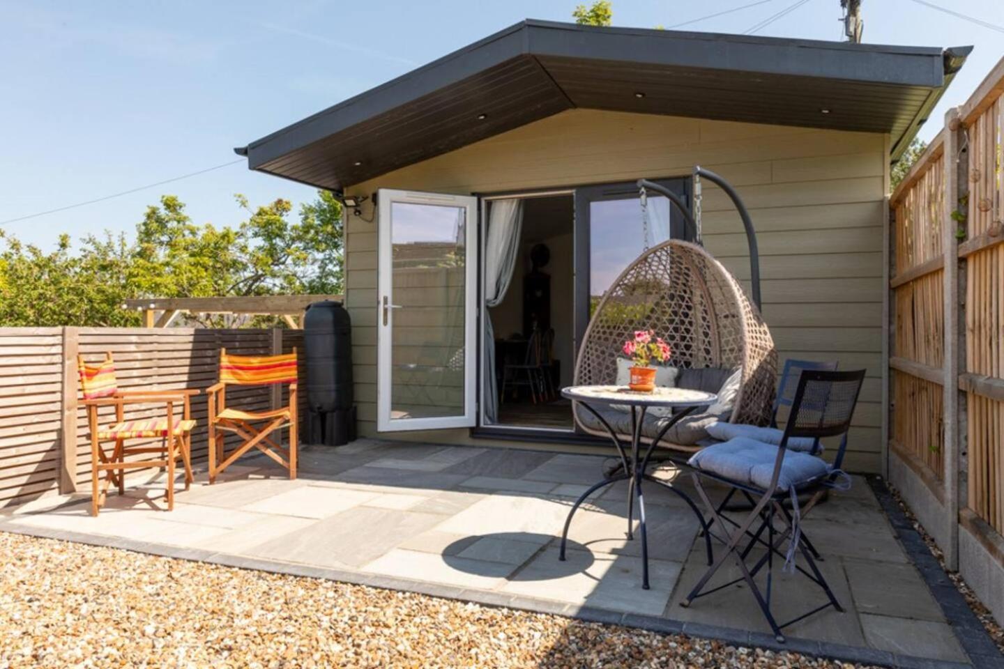 Pear Tree Cabin Whitstable Exterior foto